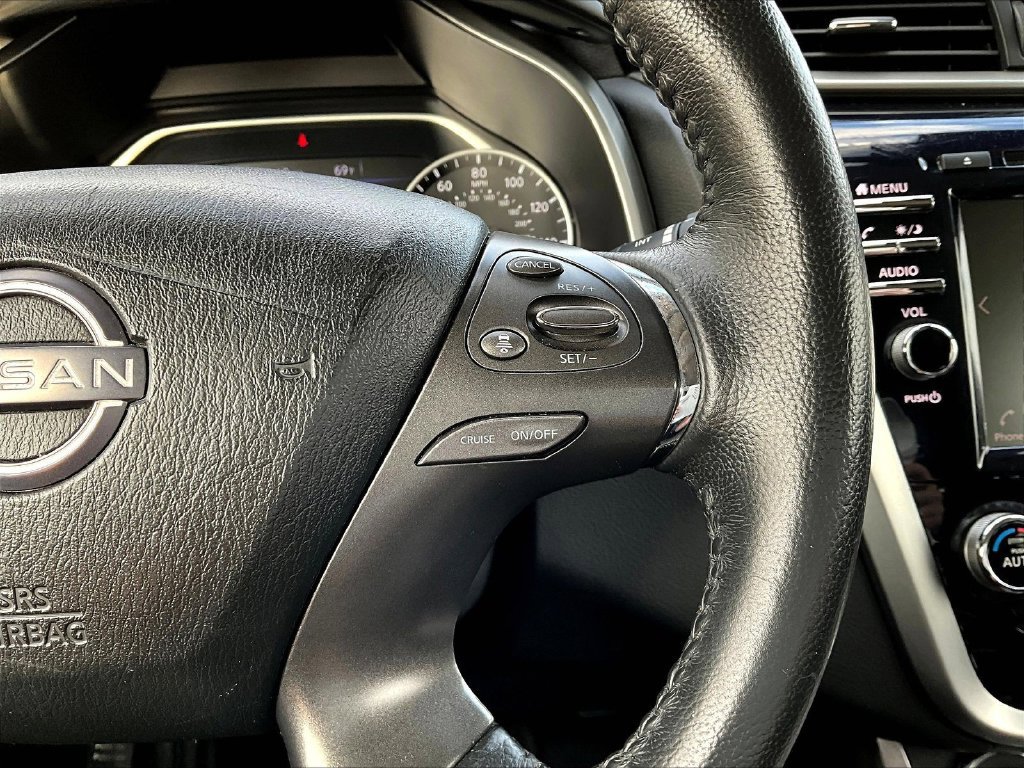 Used 2023 Nissan Murano SV AWD/4WD image 16