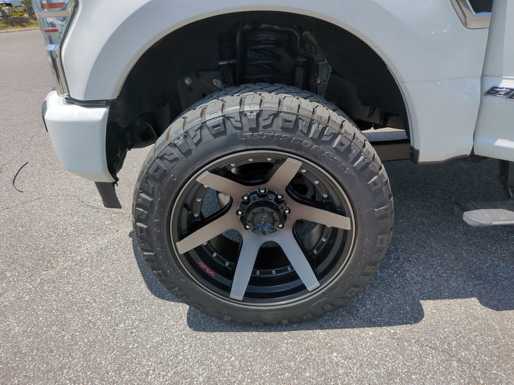 Used 2020 Ford F250 Limited w/ FX4 Off-Road Package AWD/4WD image 32