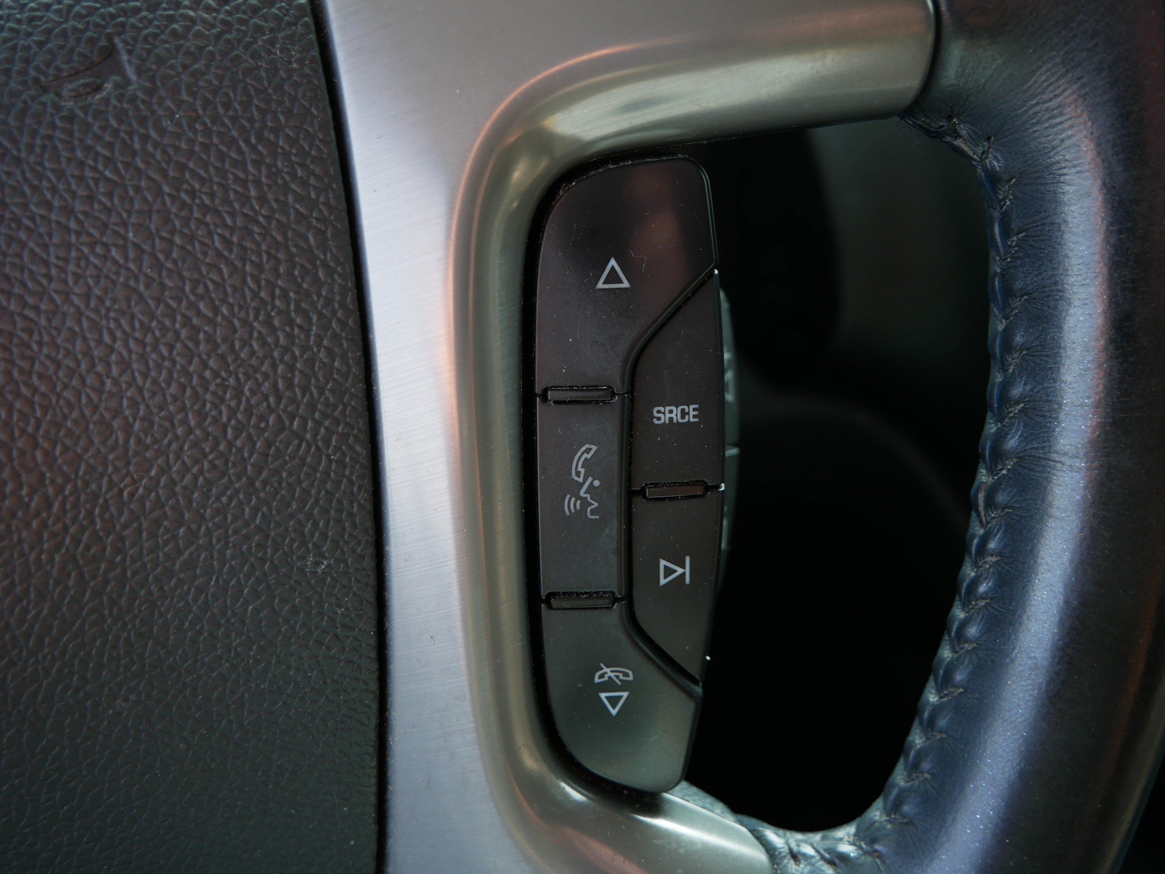 Used 2013 Chevrolet Tahoe LS AWD/4WD image 25
