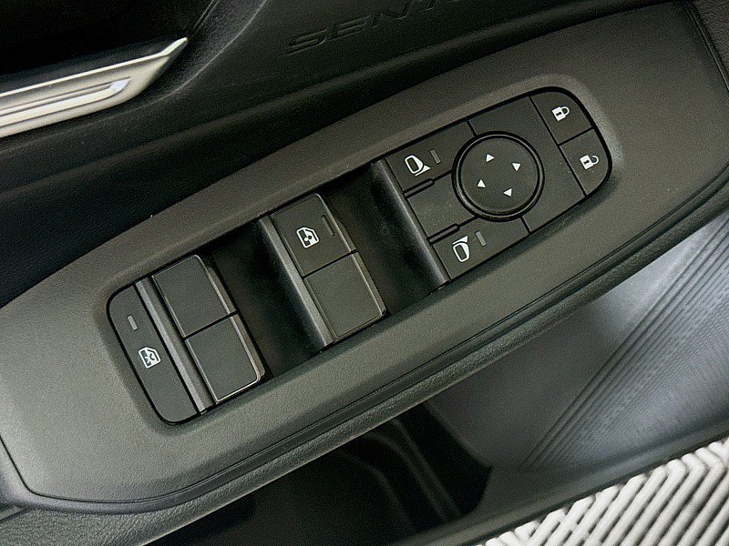 New 2026 Nissan Sentra SV w/ SV Convenience Package FWD image 18