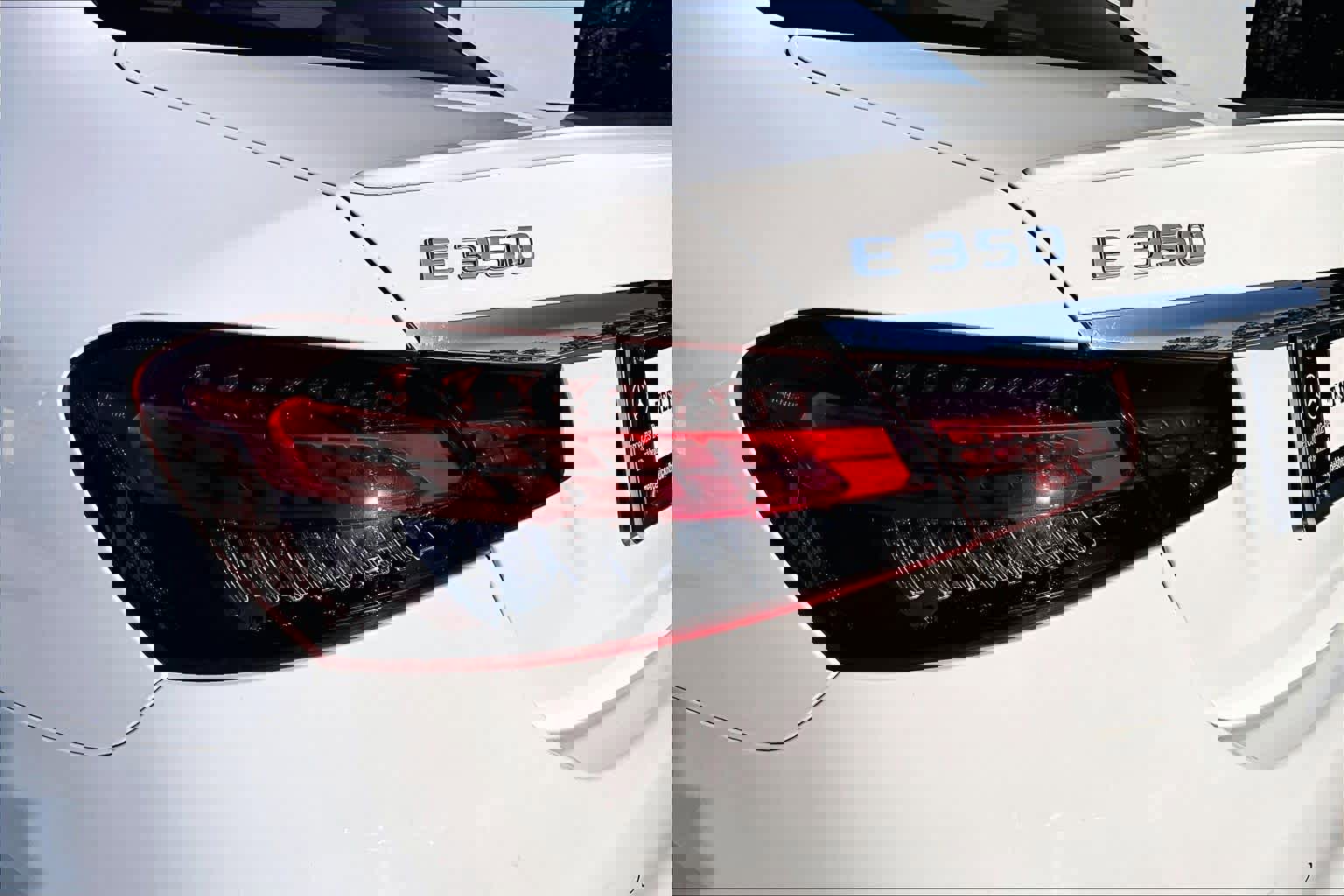 Used 2022 Mercedes-Benz E 350 Sedan image 27