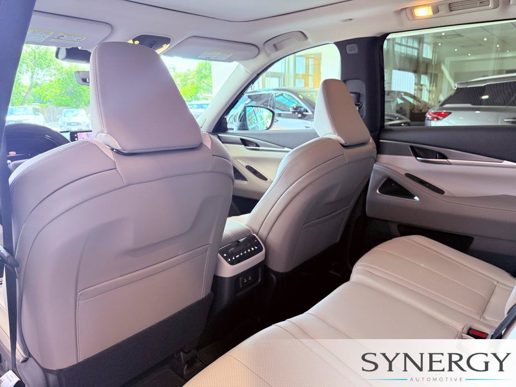 New 2027 INFINITI QX60 Luxe w/ Cargo Package FWD image 29