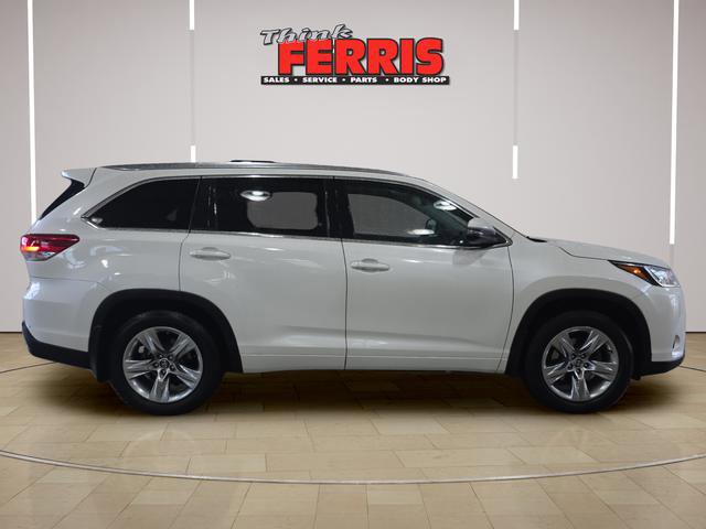 Used 2018 Toyota Highlander Limited AWD/4WD image 4