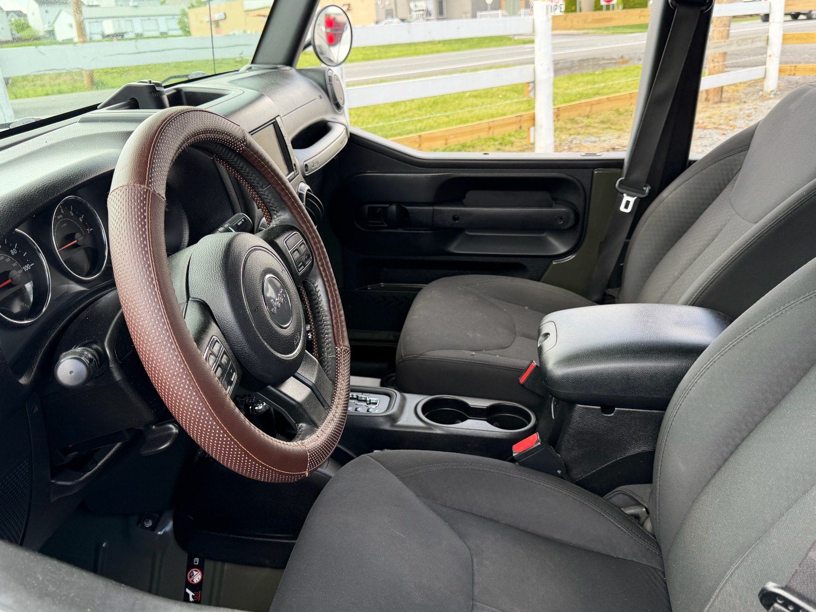 Used 2016 Jeep Wrangler Unlimited Sport AWD/4WD image 22