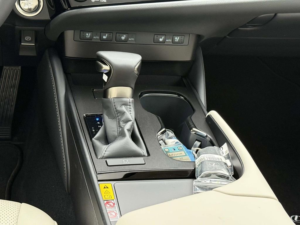 Used 2025 Lexus ES 350 Premium image 19