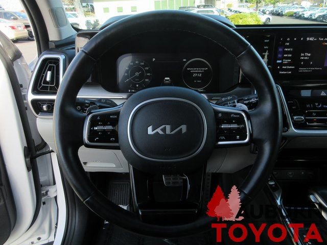 Used 2022 Kia Sorento SX image 16