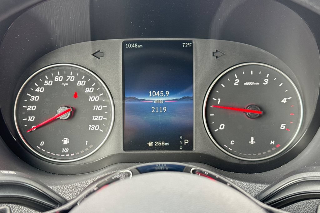 Used 2025 Mercedes-Benz Sprinter 2500 image 32