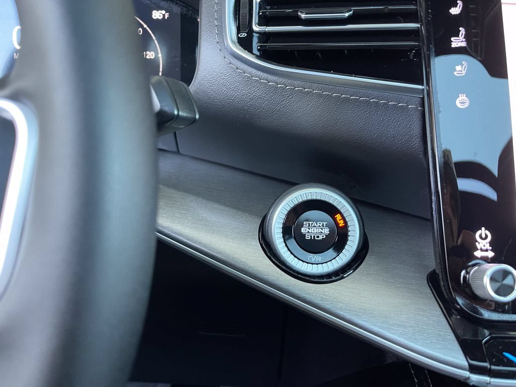New 2026 Jeep Grand Wagoneer Limited AWD/4WD image 41