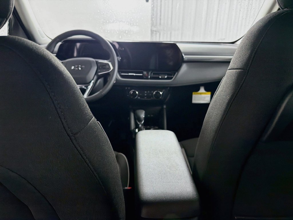 New 2026 Chevrolet TrailBlazer LT w/ Midnight Edition AWD/4WD image 15