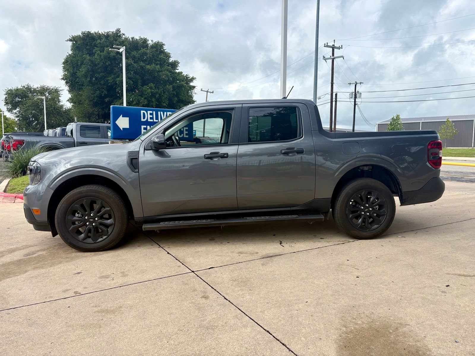 Used 2024 Ford Maverick XLT w/ XLT Luxury Package FWD image 4