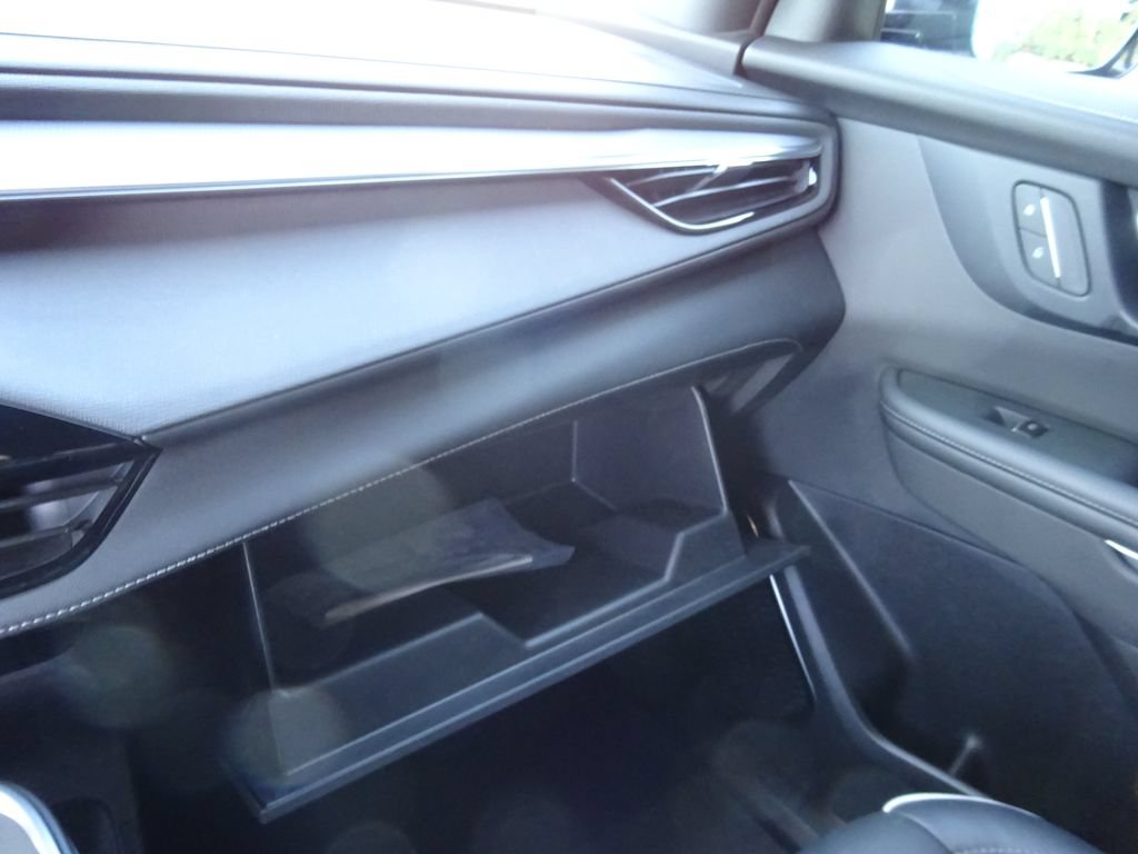 Certified 2026 Buick Enclave Sport Touring FWD image 29