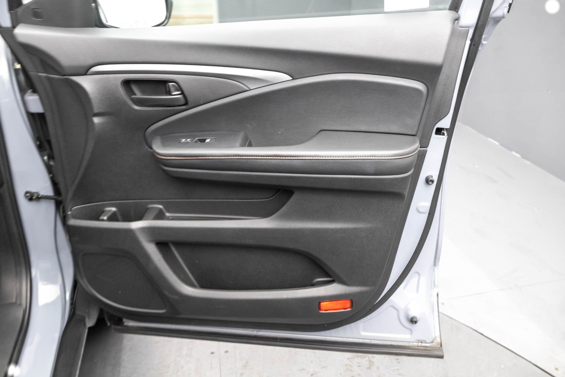 Used 2022 Honda Pilot TrailSport image 40