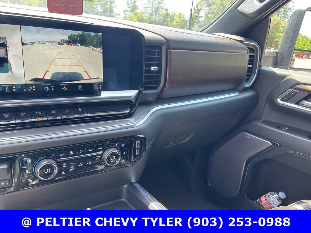 Used 2024 Chevrolet Silverado 3500 High Country w/ High Country Premium Package AWD/4WD image 21