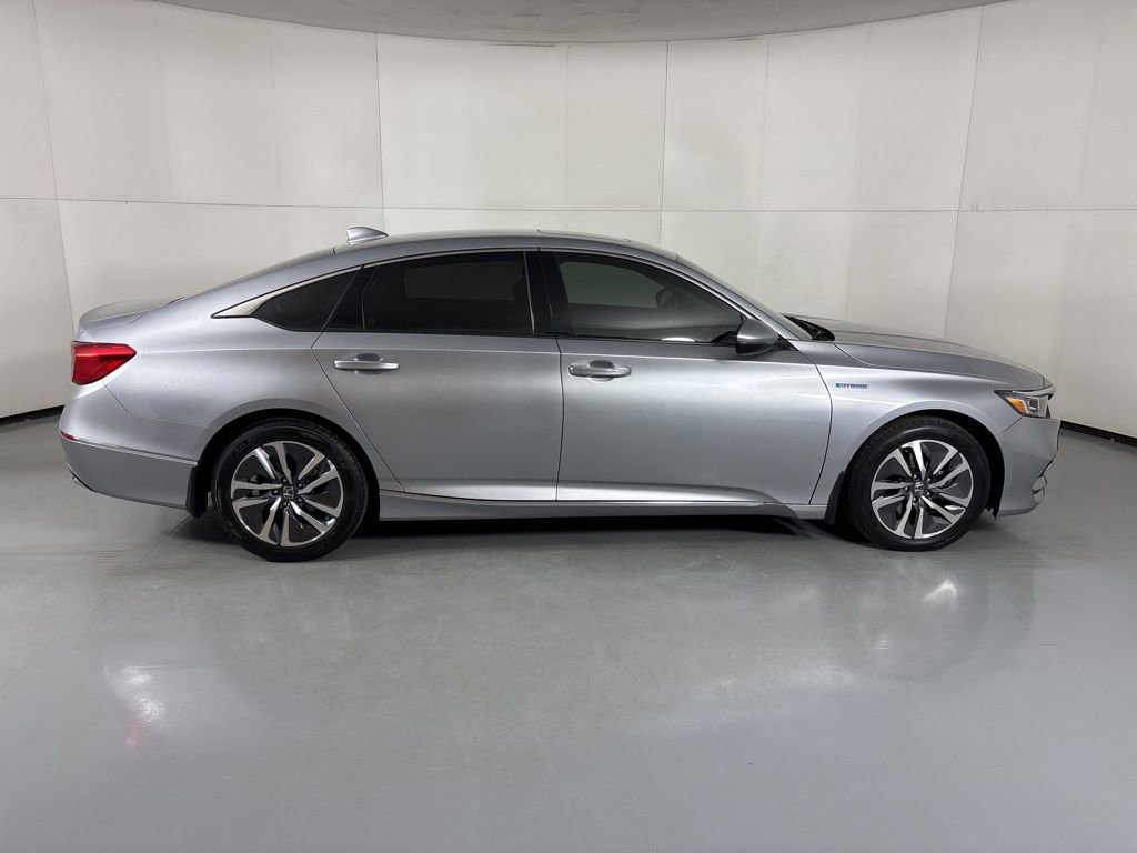 Used 2019 Honda Accord Touring image 9