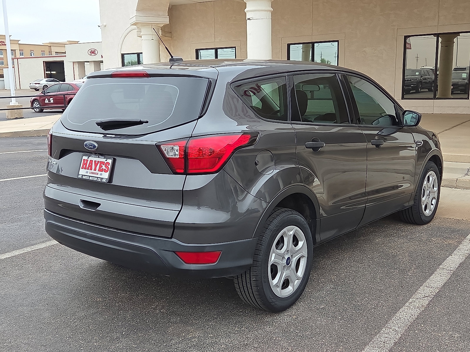 Used 2019 Ford Escape S FWD image 4