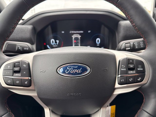 New 2027 Ford Explorer Active w/ Active Comfort Package RWD image 32