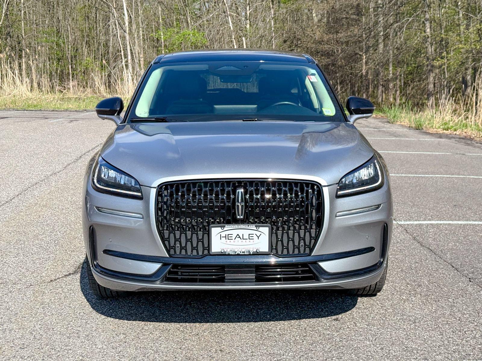 Used 2023 Lincoln Corsair AWD w/ Equipment Group 101A image 2