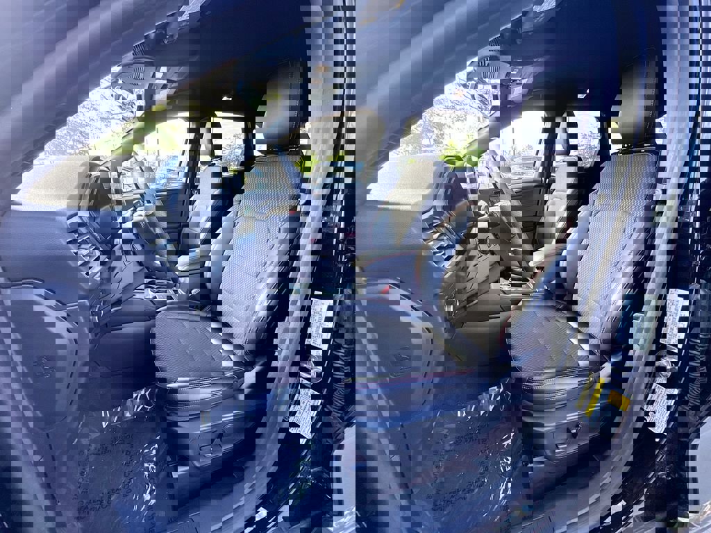 Used 2024 Ford Escape ST-Line w/ Tech Pack #1 image 19