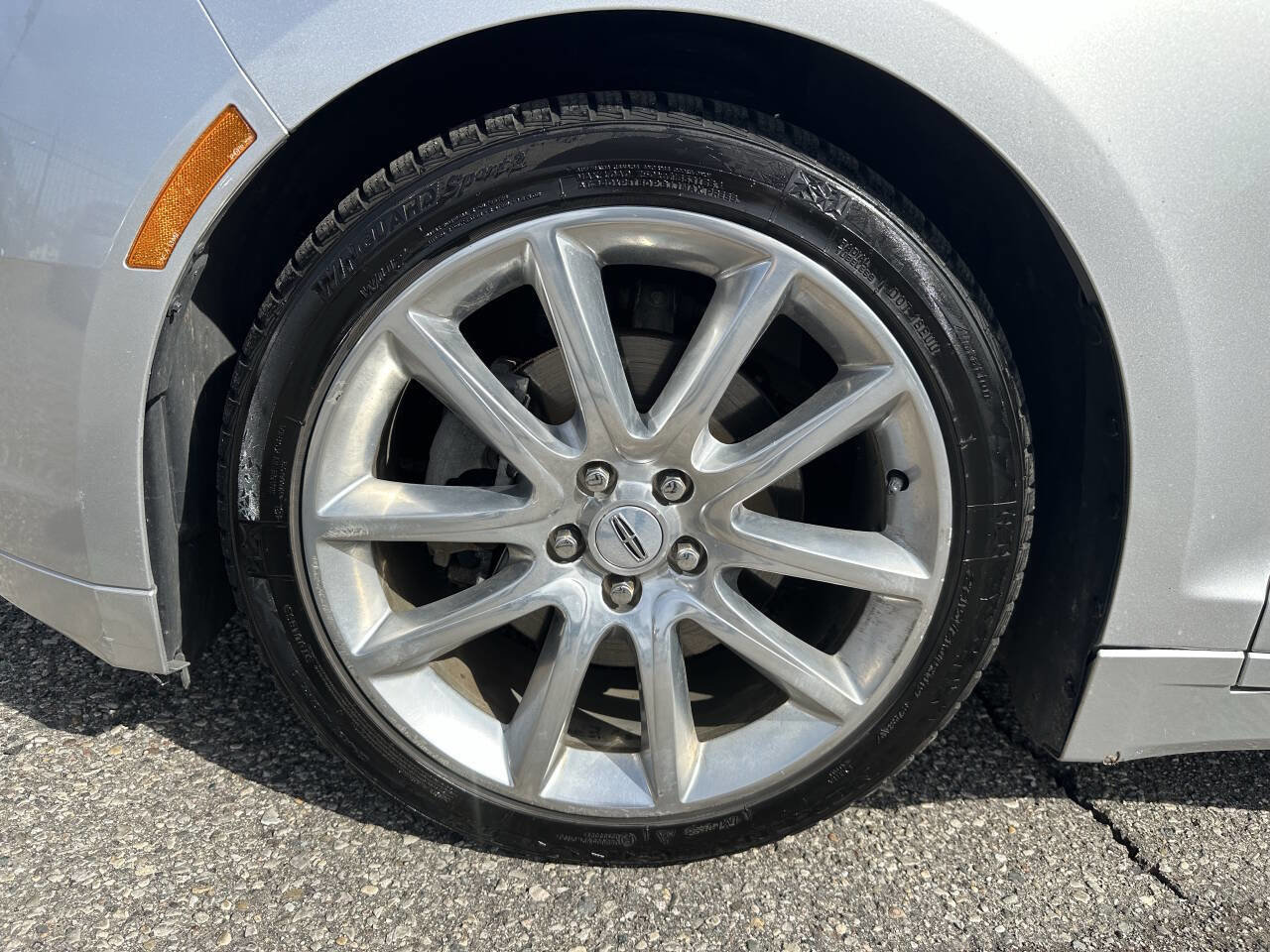 Used 2016 Lincoln MKZ w/ Equipment Group 200A Select FWD image 10