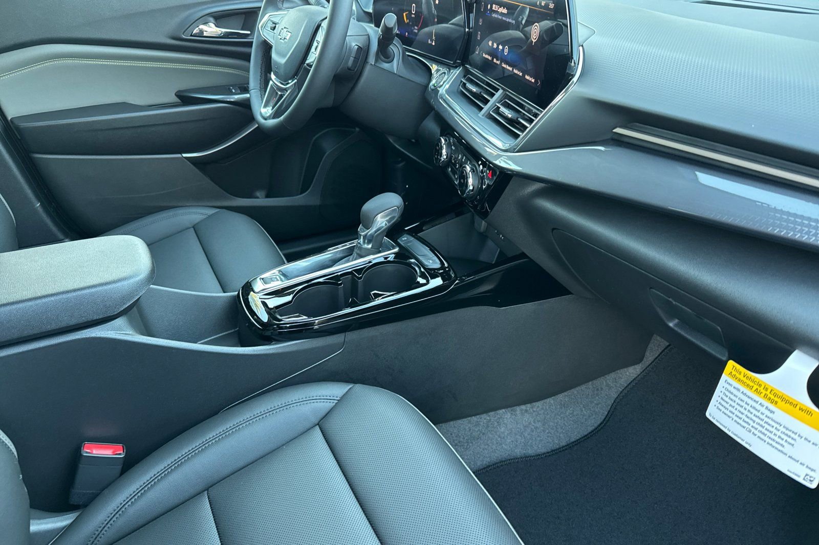 New 2026 Chevrolet Trax ACTIV w/ Driver Confidence Package image 15