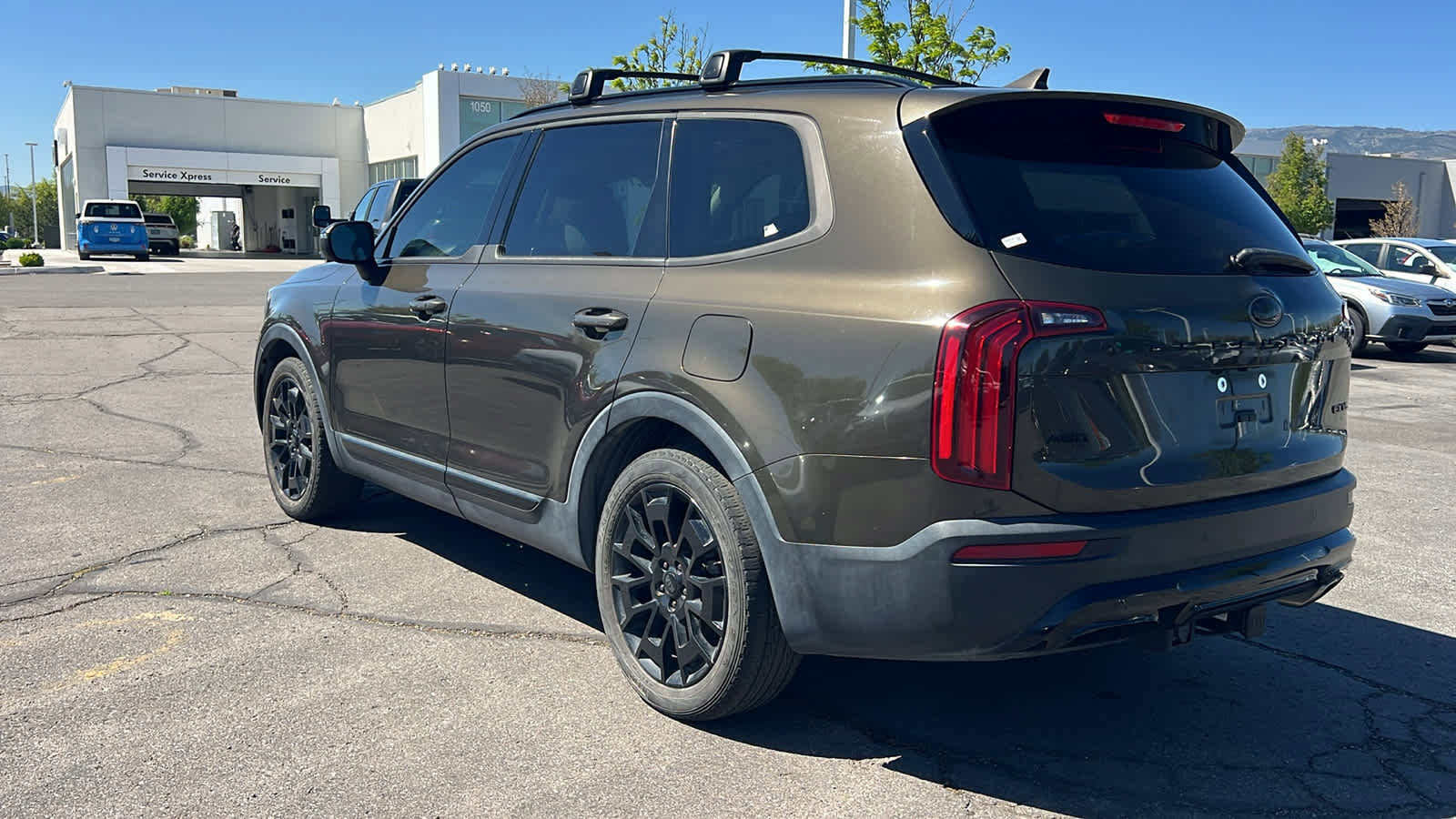Used 2021 Kia Telluride EX w/ EX Premium Package AWD/4WD image 7
