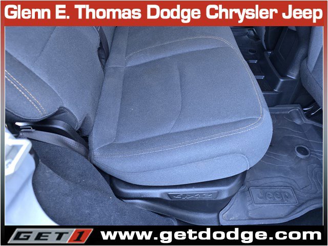 Used 2024 Jeep Wrangler Willys image 31