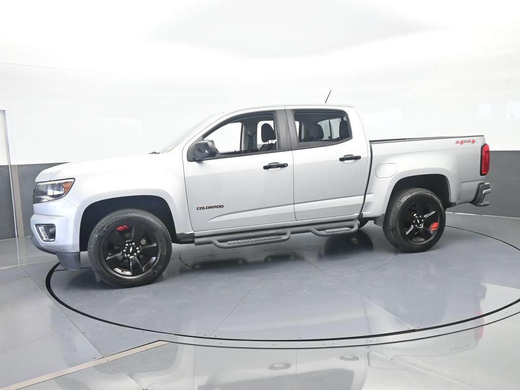 Used 2018 Chevrolet Colorado LT w/ Redline Special Edition AWD/4WD image 2