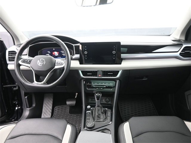 New 2025 Volkswagen Taos SEL w/ Black Wheel Plus Package image 24