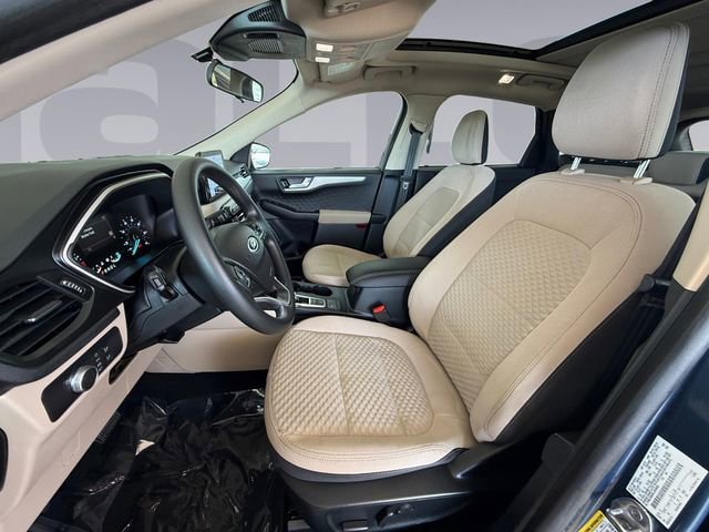 Used 2020 Ford Escape SE image 10