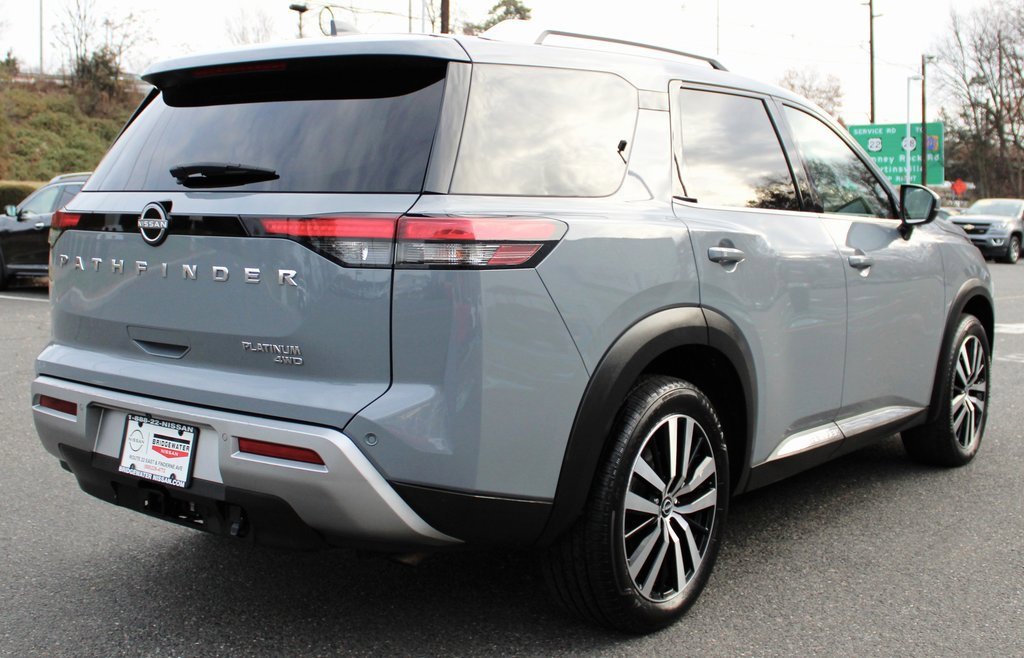 Certified 2023 Nissan Pathfinder Platinum image 6