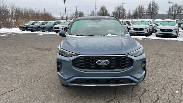 Used 2024 Ford Escape ST-Line Elite w/ Premium Technology Package image 29