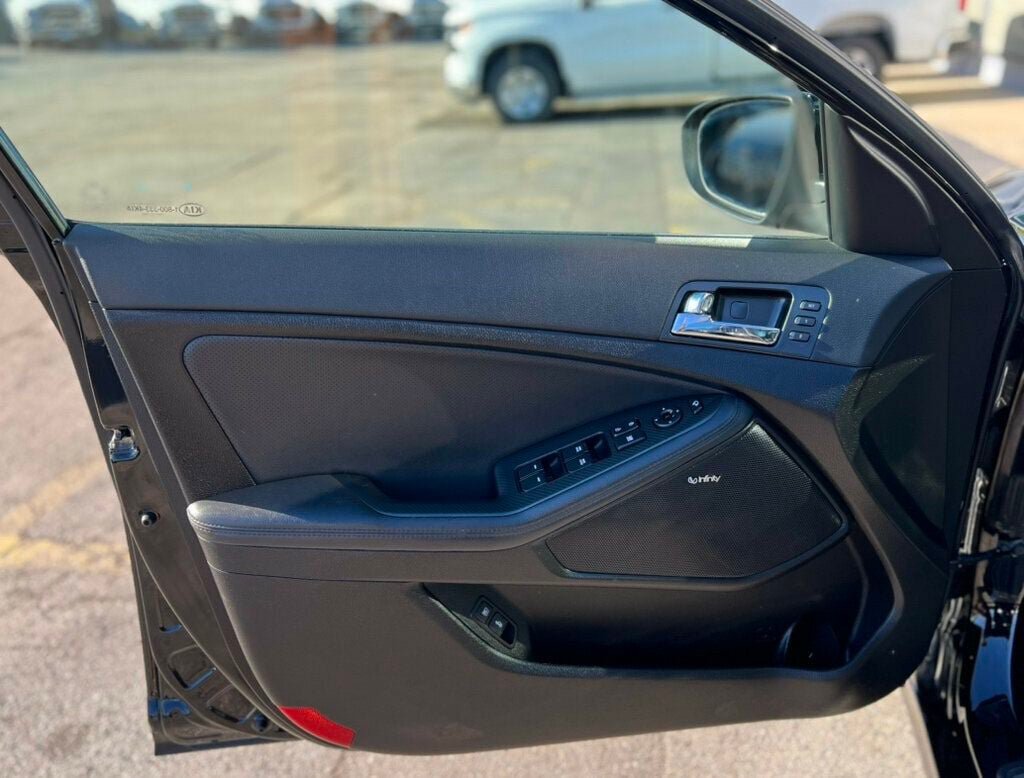 Used 2012 Kia Optima SX w/ Premium Touring Pkg FWD image 13