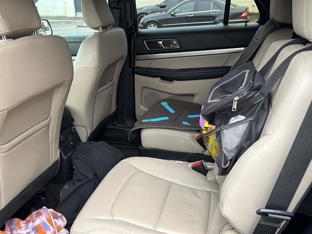 Used 2018 Ford Explorer XLT w/ Equipment Group 202A image 51