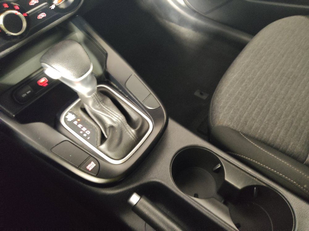 Used 2020 Kia Soul S FWD image 26