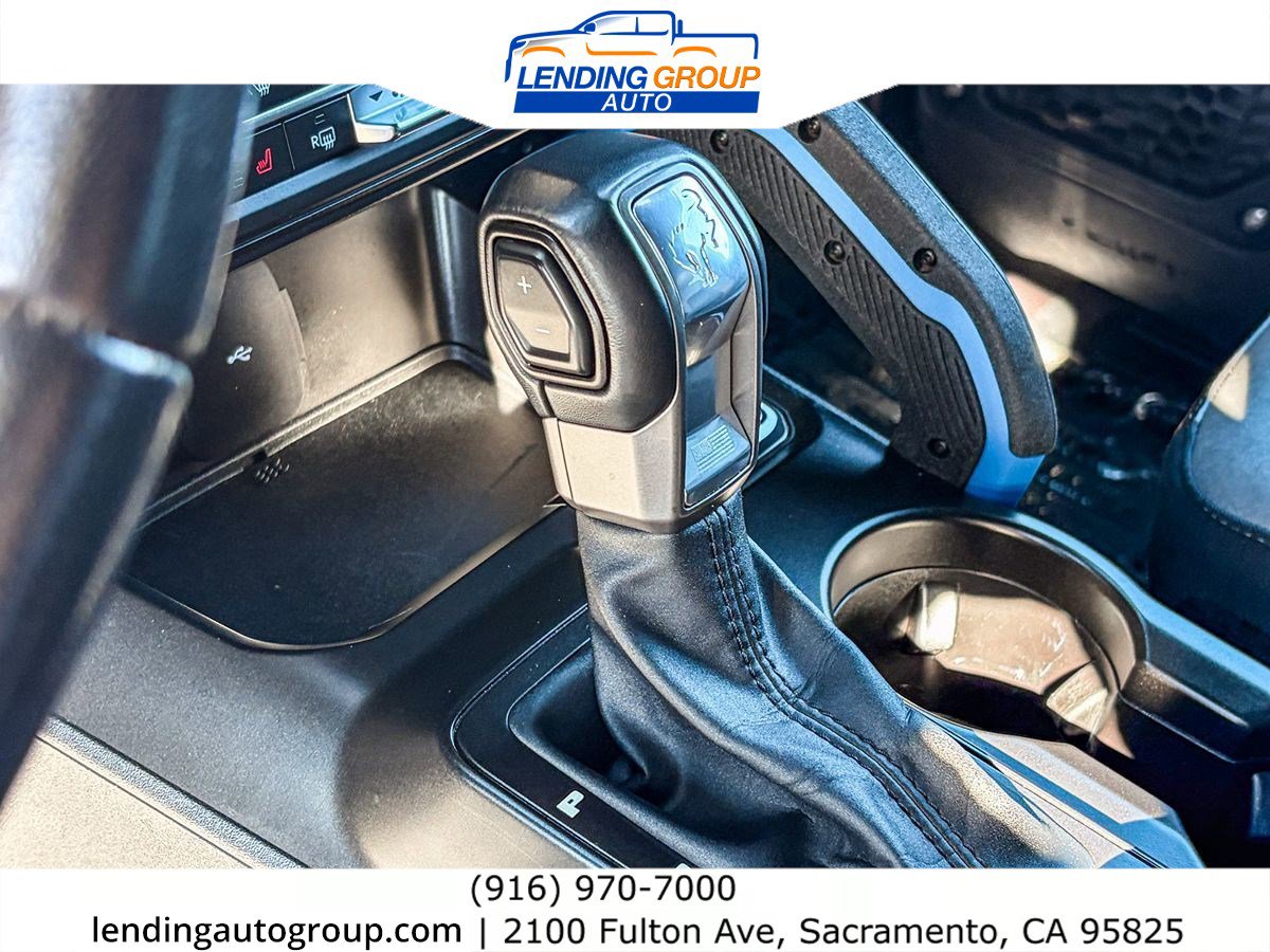 Used 2022 Ford Bronco Black Diamond image 18