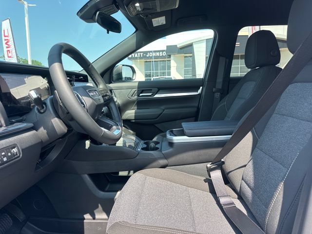 New 2027 GMC Terrain Elevation w/ LPO, Floor Liner Package AWD/4WD image 13