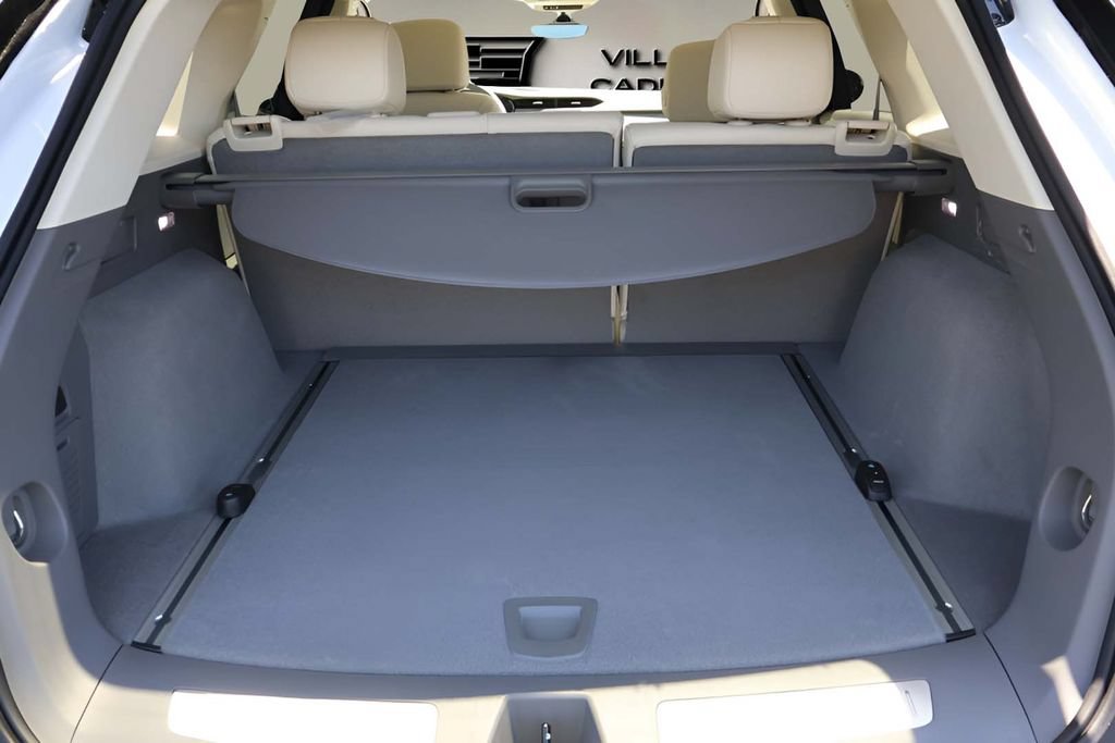 New 2026 Cadillac XT5 Premium Luxury AWD/4WD image 15
