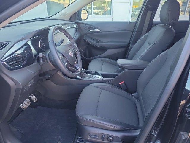 Used 2023 Buick Encore GX Select w/ Sport Touring Package image 11