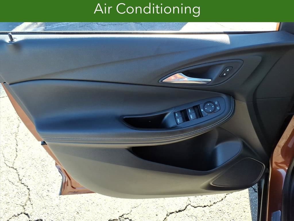 Certified 2021 Buick Encore GX Preferred image 23