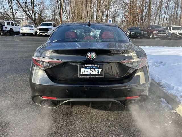 New 2026 Alfa Romeo Giulia Base w/ Driving Assist Package image 7