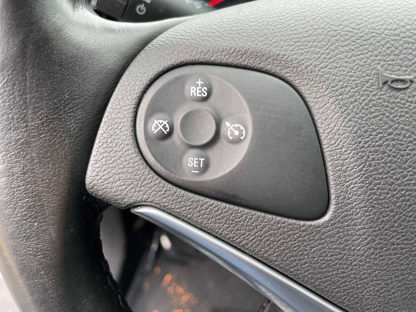 Used 2014 Chevrolet Impala LT image 13