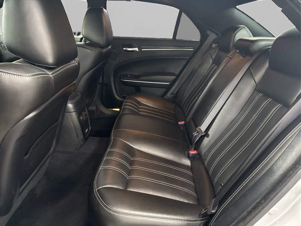 Used 2022 Chrysler 300 S image 10