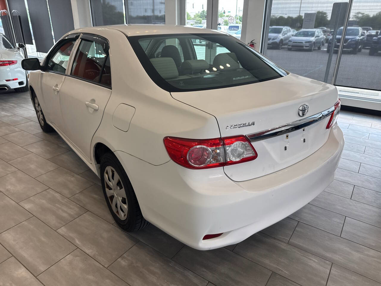 Used 2012 Toyota Corolla L FWD image 5
