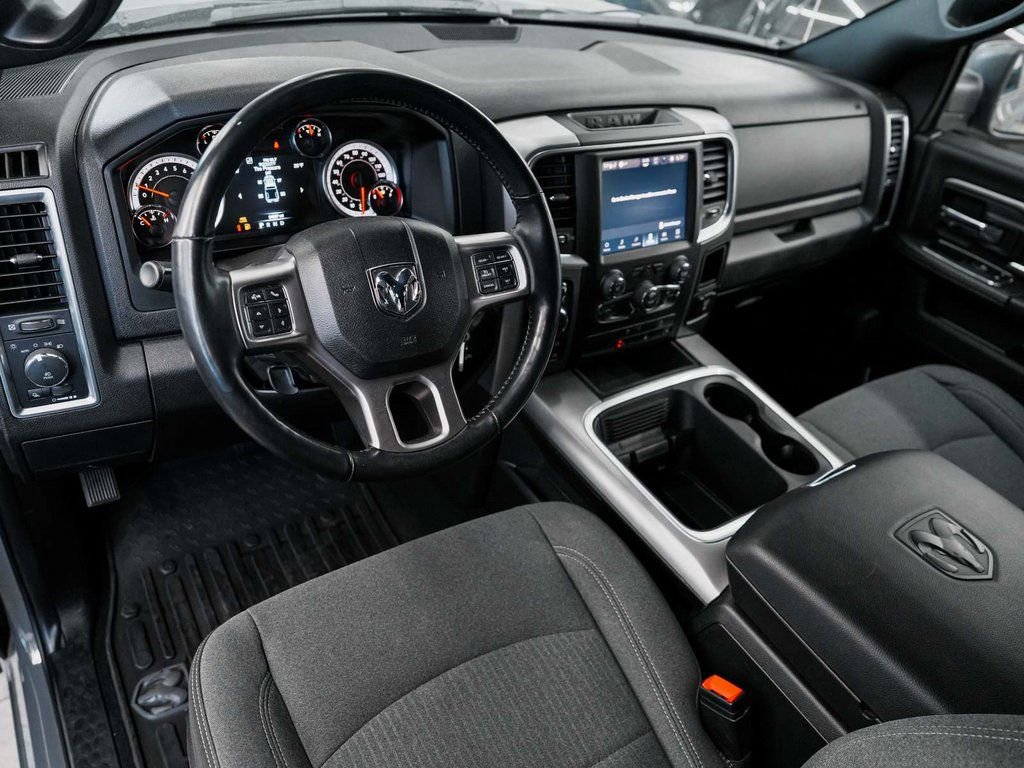 Used 2022 RAM 1500 Classic Warlock w/ Ceramic Gray Warlock Package image 16