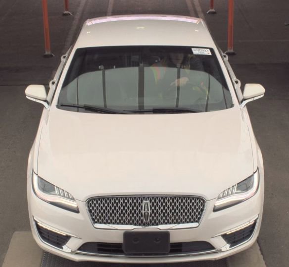 Used 2019 Lincoln MKZ Premiere image 16