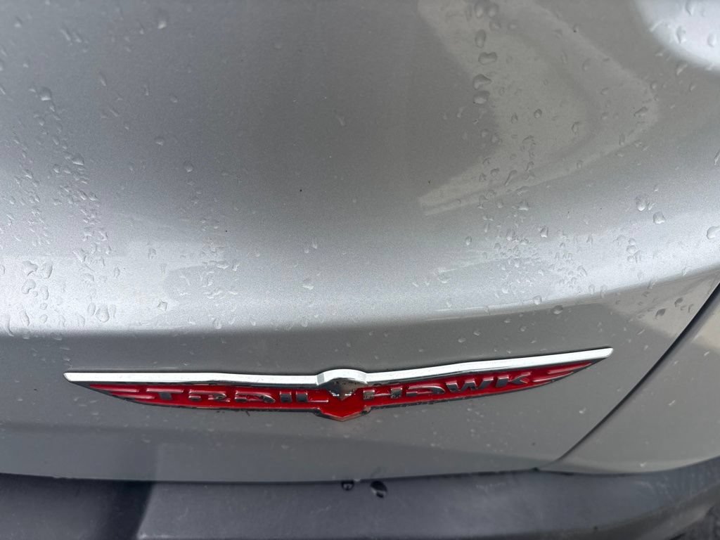 Used 2018 Jeep Renegade Trailhawk AWD/4WD image 7