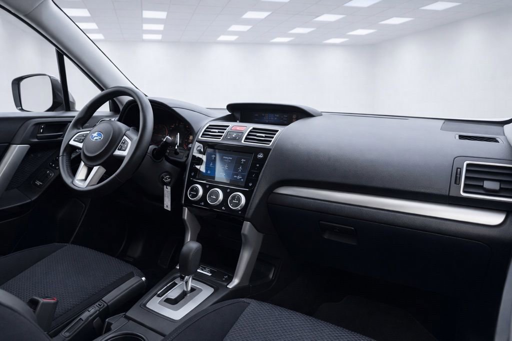 Used 2018 Subaru Forester 2.5i Premium w/ All-Weather Package image 14