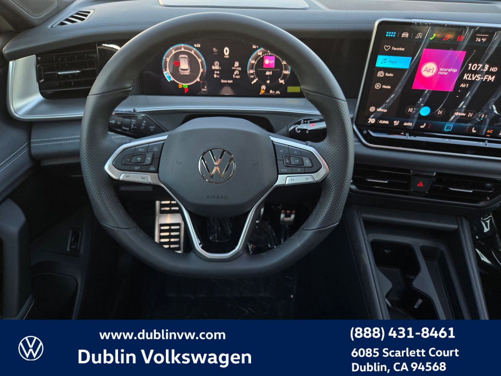 New 2026 Volkswagen Tiguan SE R-Line AWD/4WD image 11