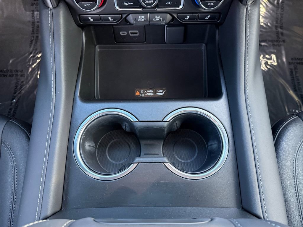 Certified 2024 Chevrolet Tahoe Z71 w/ Luxury Package image 15