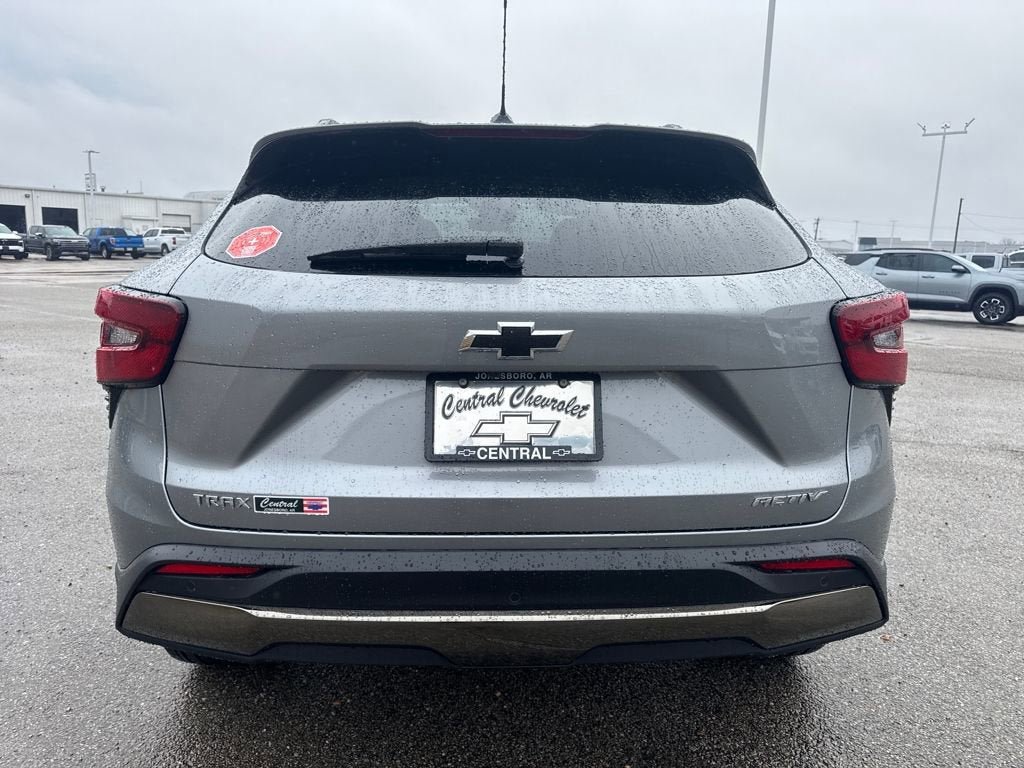 New 2026 Chevrolet Trax ACTIV w/ Sunroof Package FWD image 5